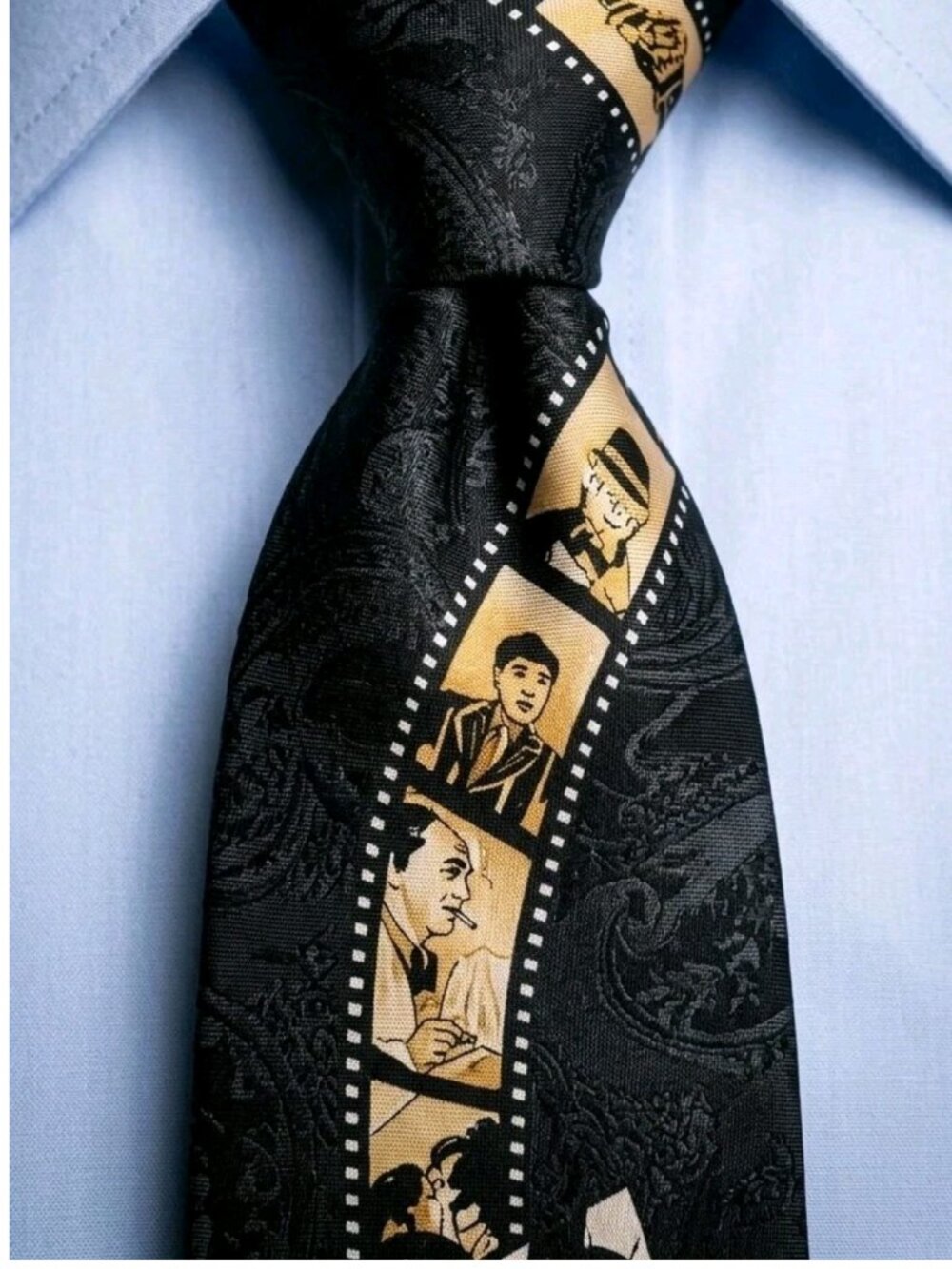 HURRAY 4 HOLLYWOOD! Vtg 90s STUDIO 880 Golden Age Movie Cinema 40s Film Poly Tie